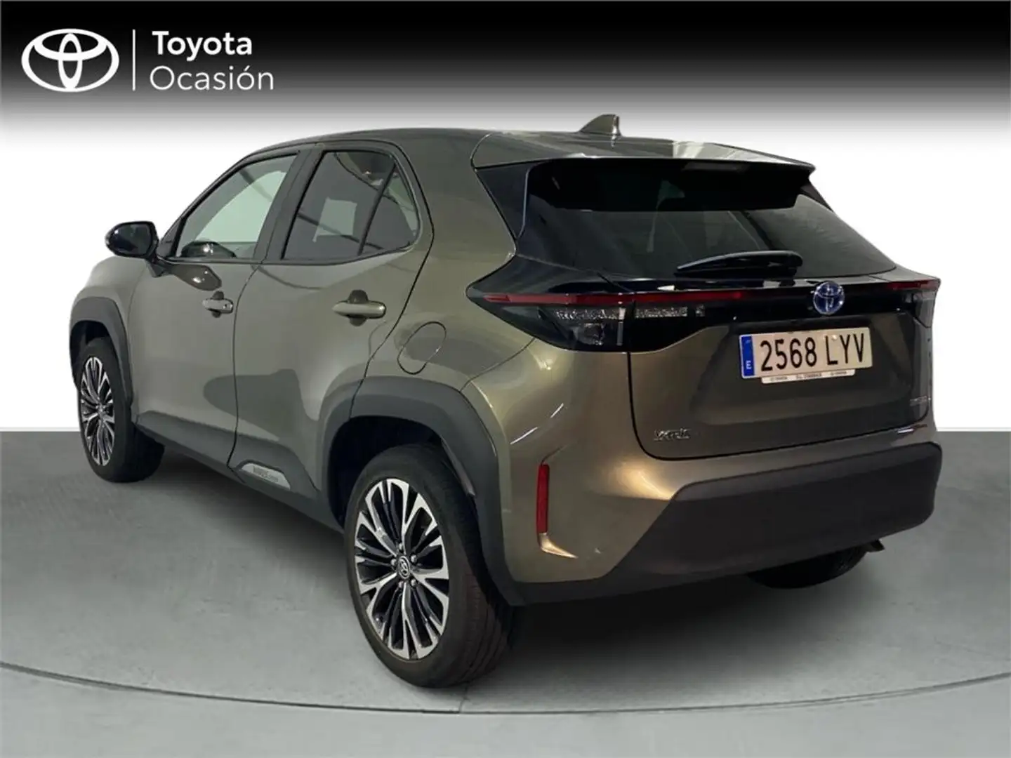 Toyota Yaris Cross 120H Style Verde - 2