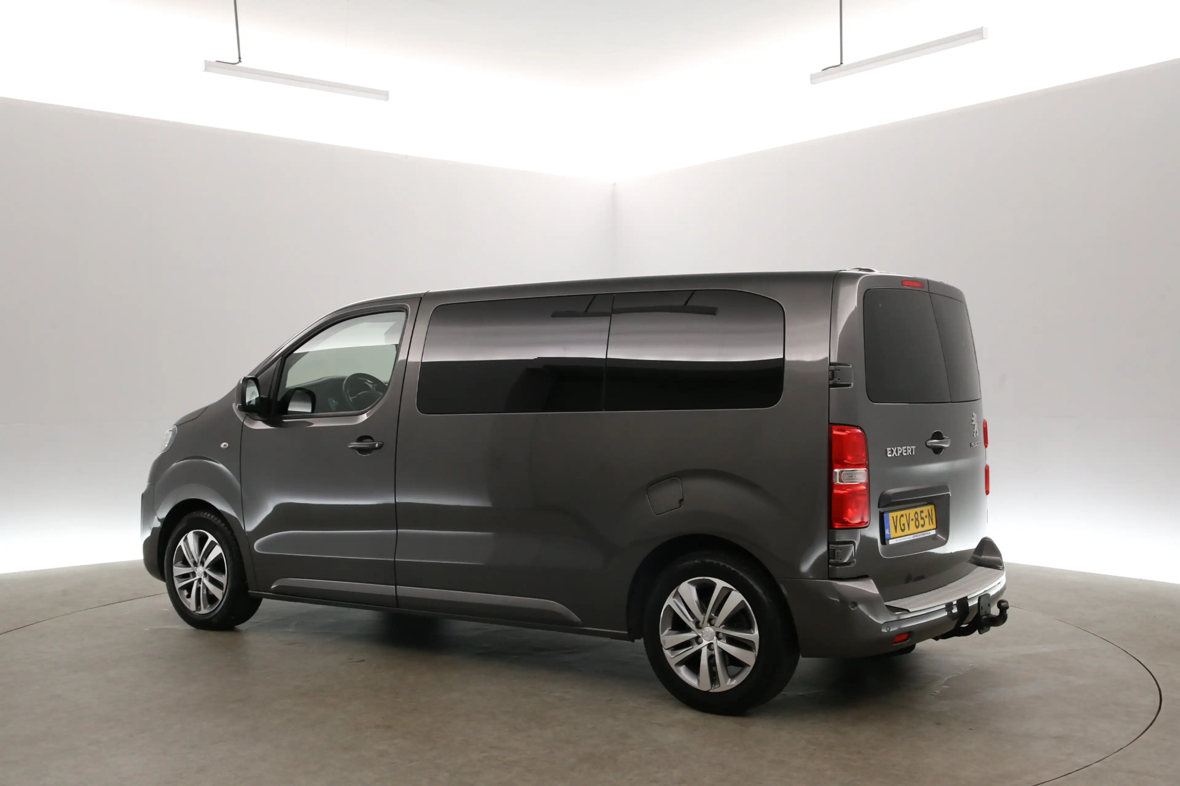 Peugeot Expert 2.0 BlueHDI L2H1 | Automaat | Airco | Camera | Cru — photo 4
