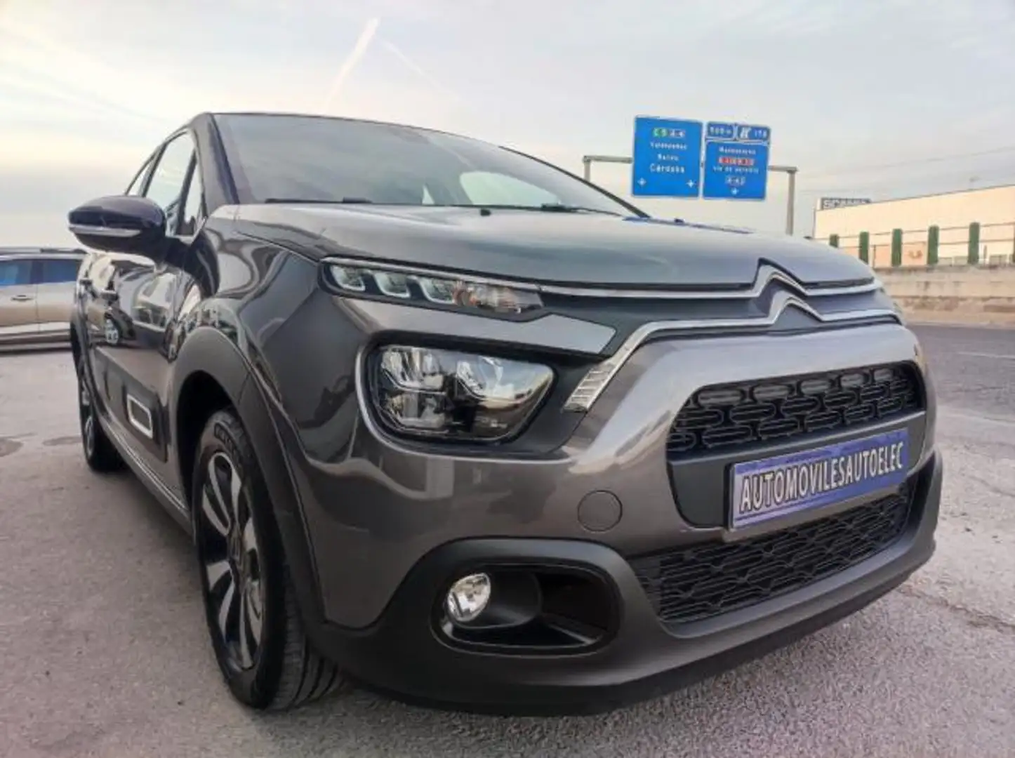 Citroen C3 1.2 PureTech S&S Feel 83 Gris - 2