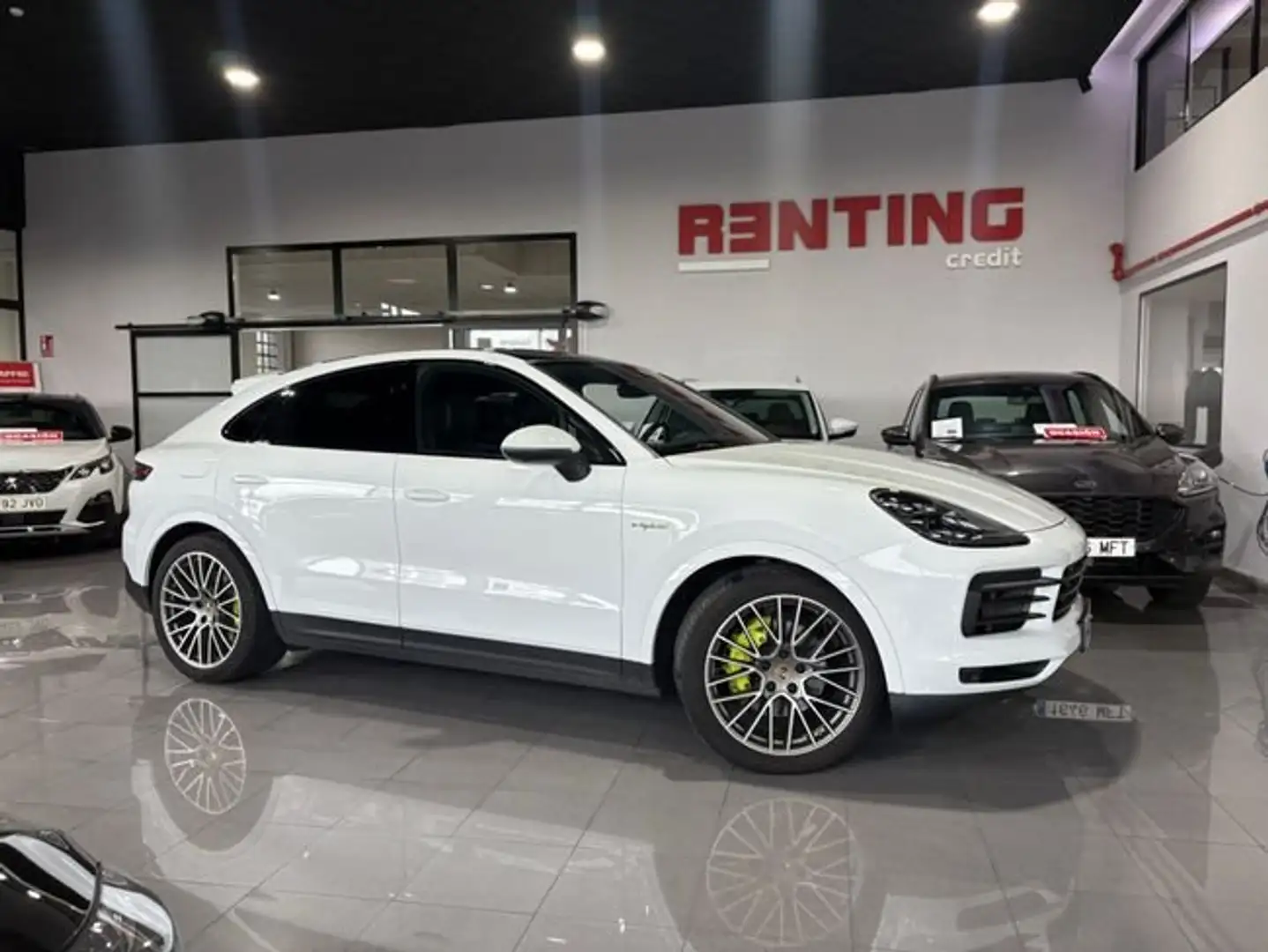 Porsche Cayenne Coupé E-Hybrid Platinum Edition Negro - 2