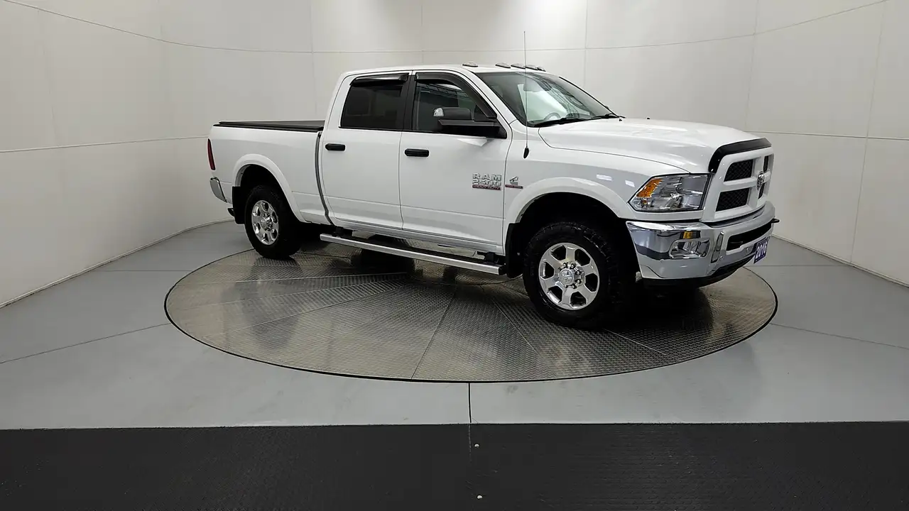 RAM 2500 снимка RAM 2500