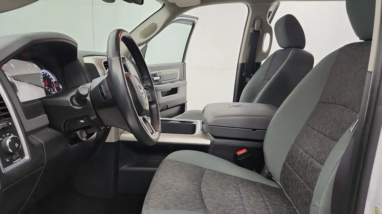 RAM 2500 снимка RAM 2500