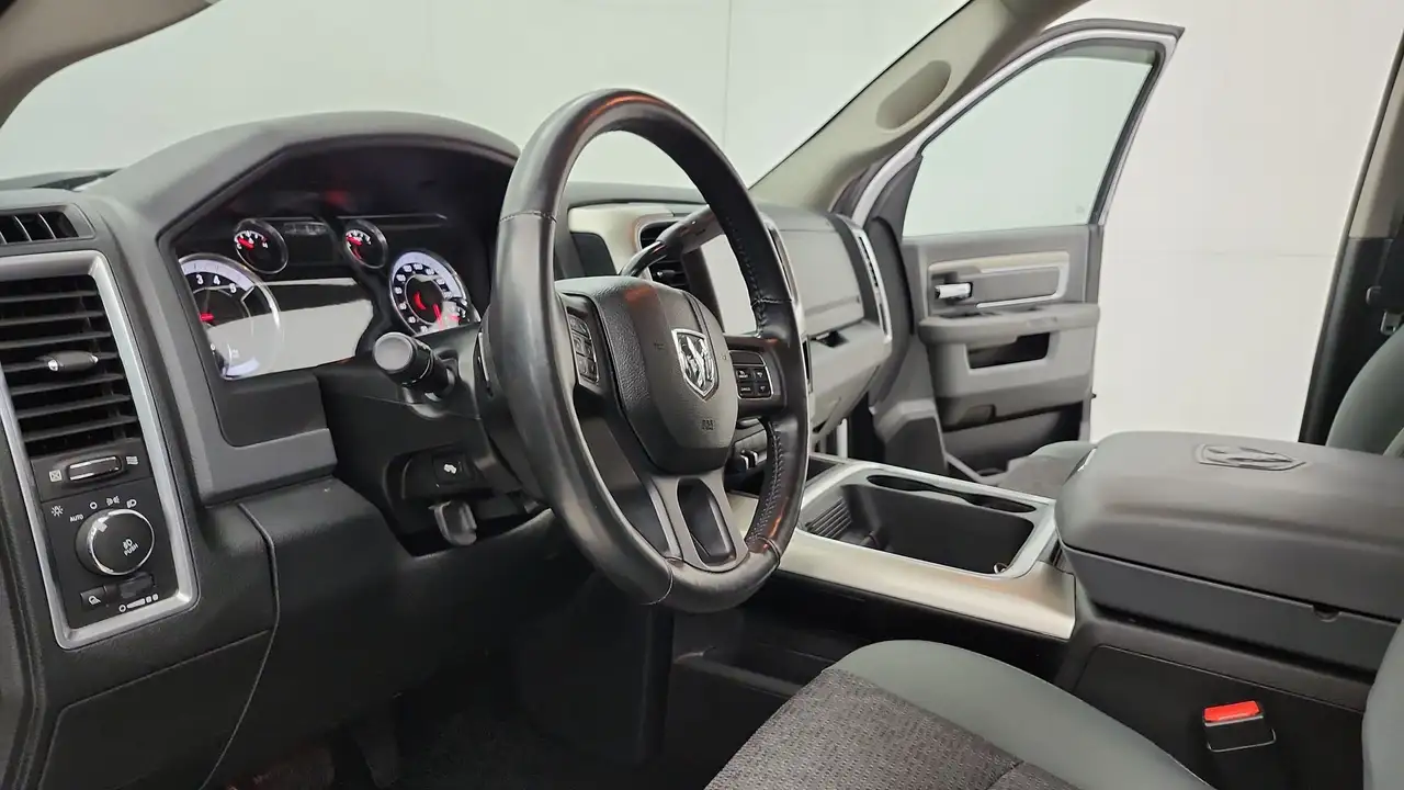 RAM 2500 снимка RAM 2500