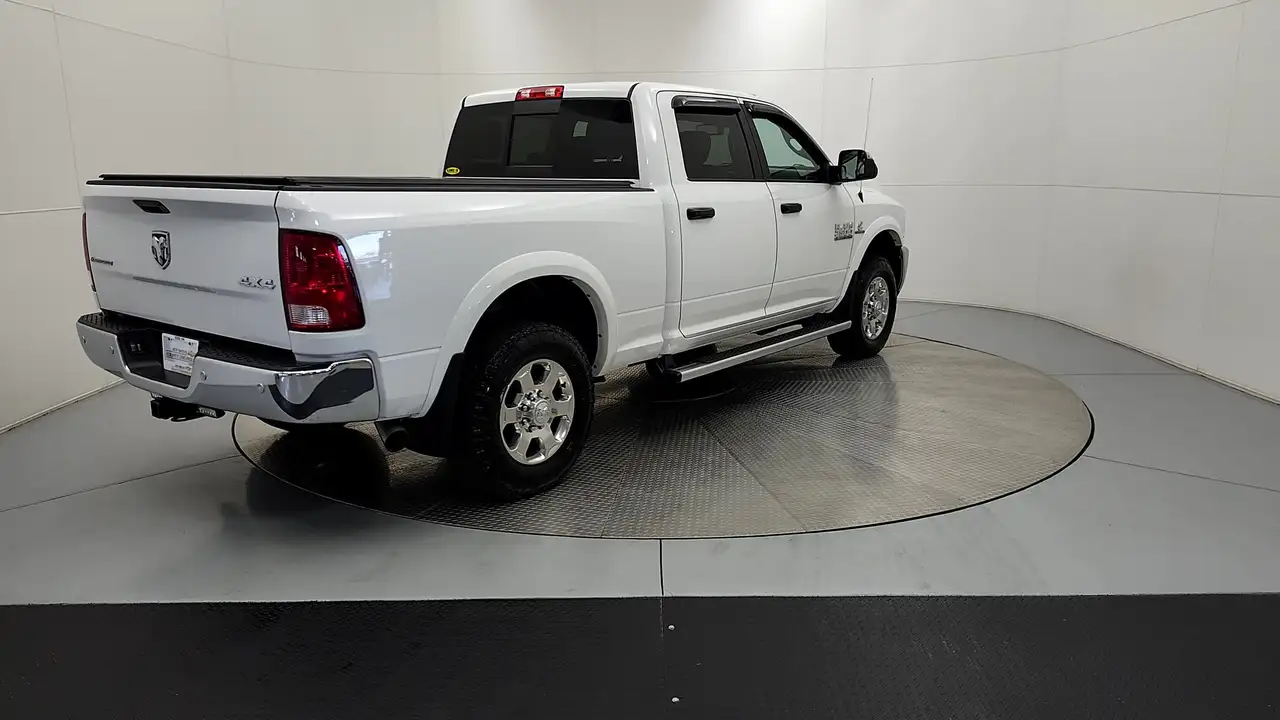 RAM 2500 снимка RAM 2500