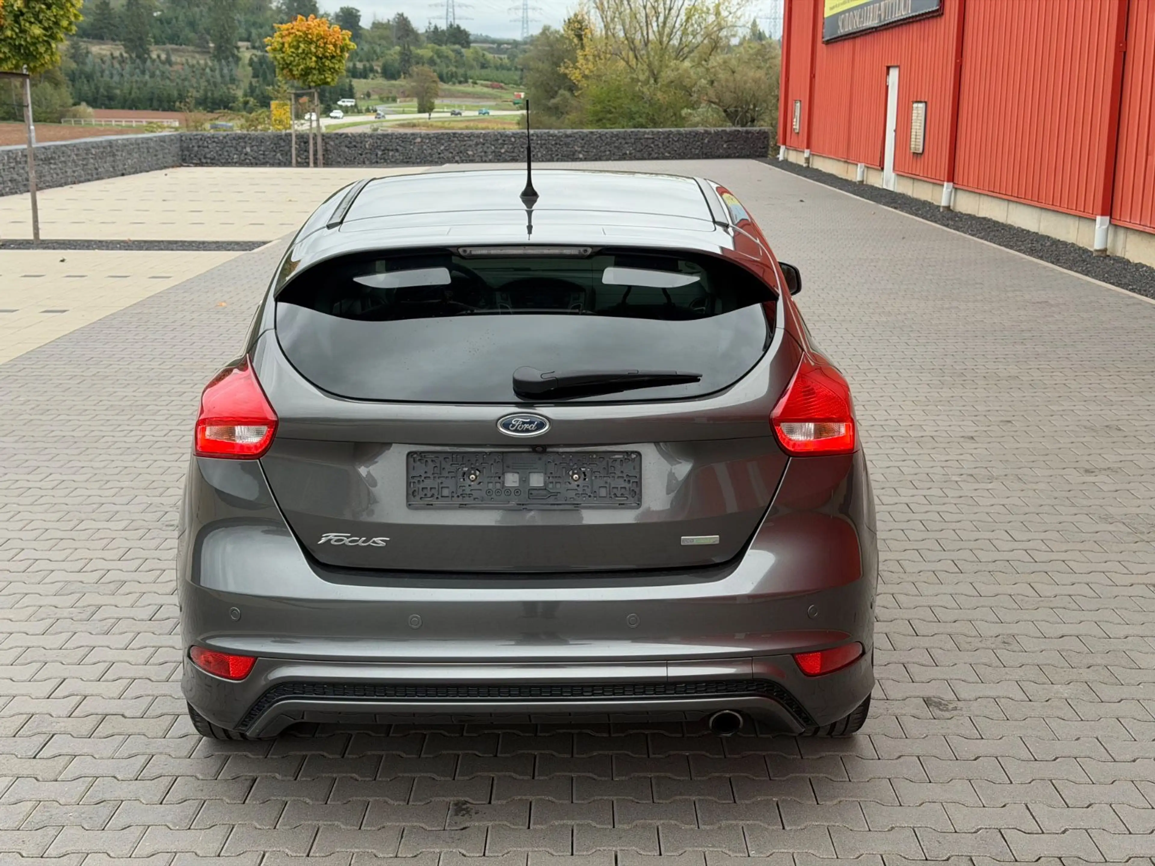 Ford Focus ST-Line Xenon Navi 1Hand Leder CAM Temp — photo 5