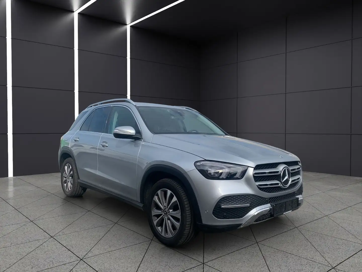 Mercedes-Benz GLE 300 GLE -Klasse GLE 300 d 4Matic Silber - 1