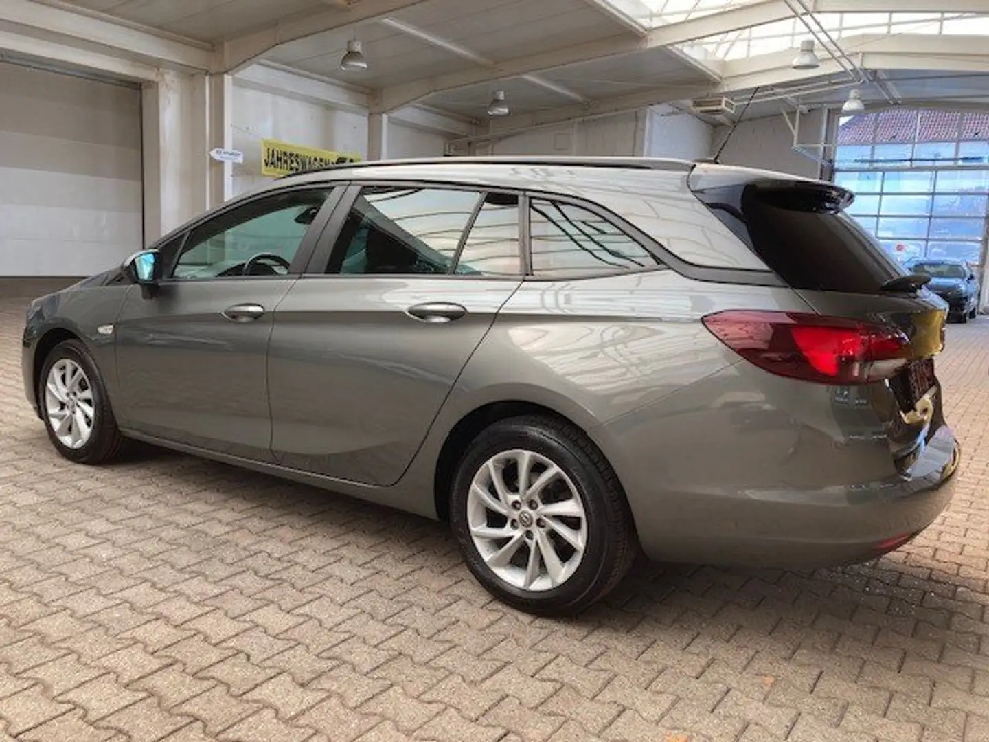 Opel Astra 120 Jahre Gris - 2