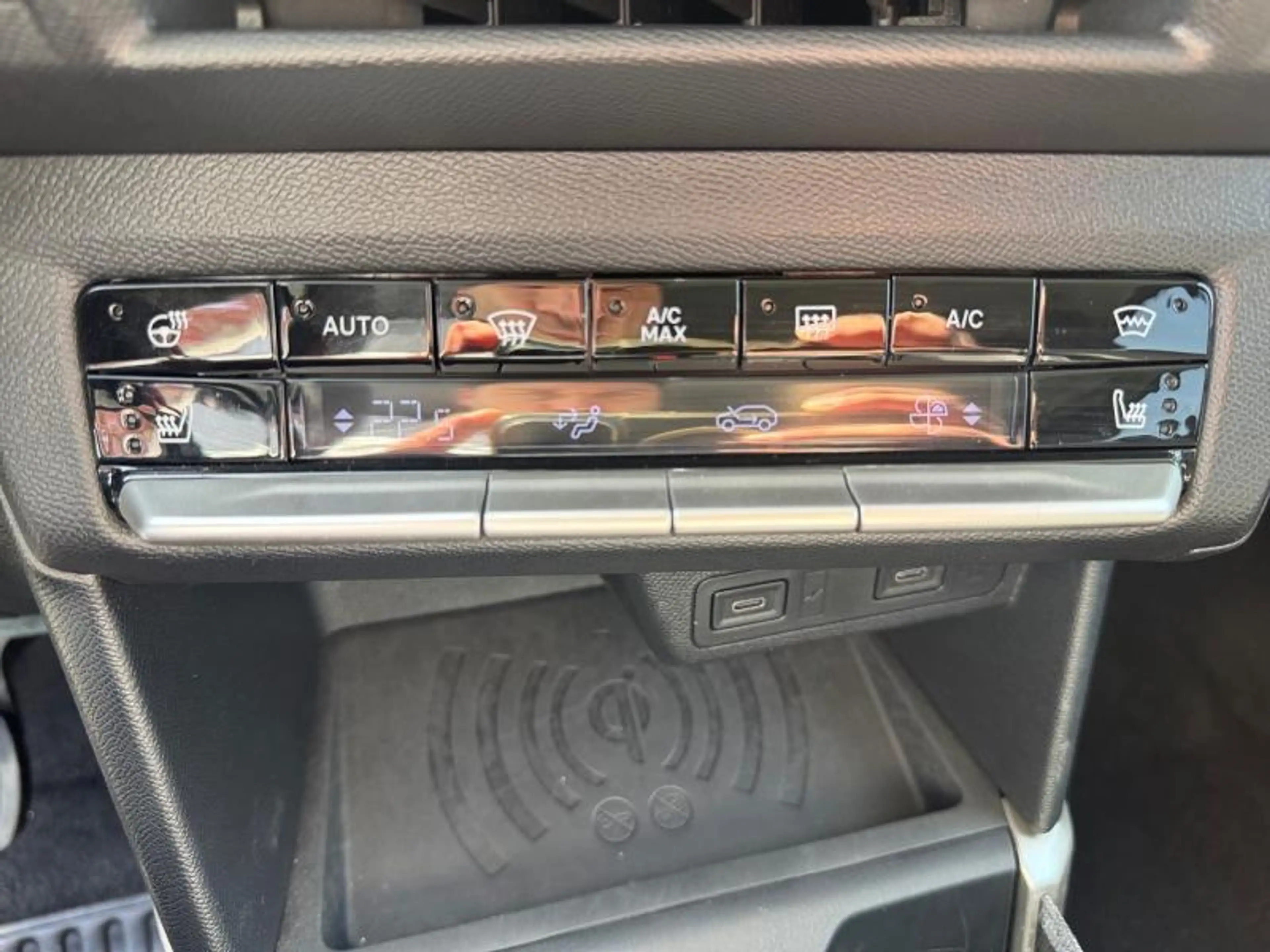 Opel Frontera Mild Hybride / Caméra - Sièges chauffants ... — photo 15