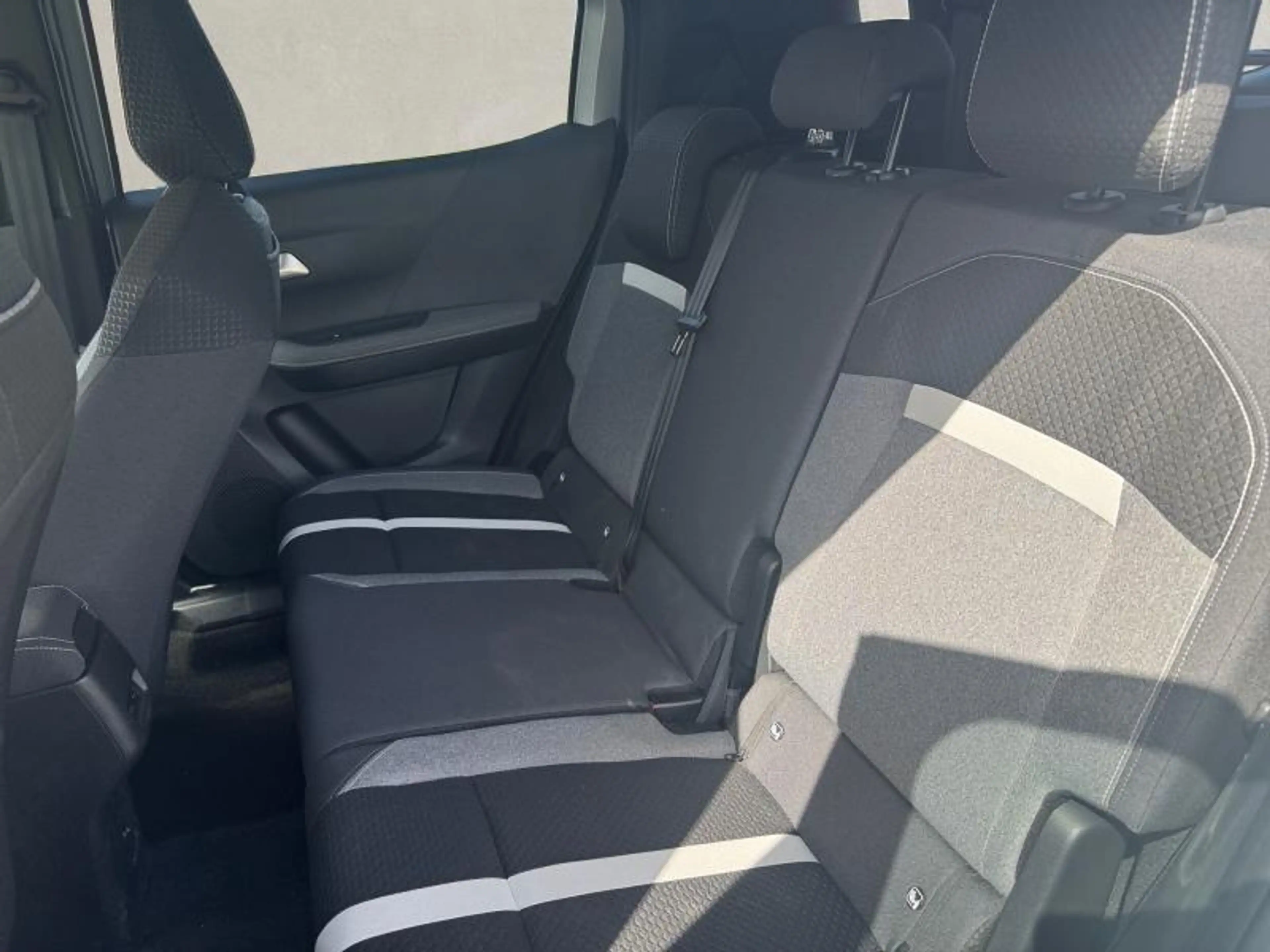 Opel Frontera Mild Hybride / Caméra - Sièges chauffants ... — photo 13