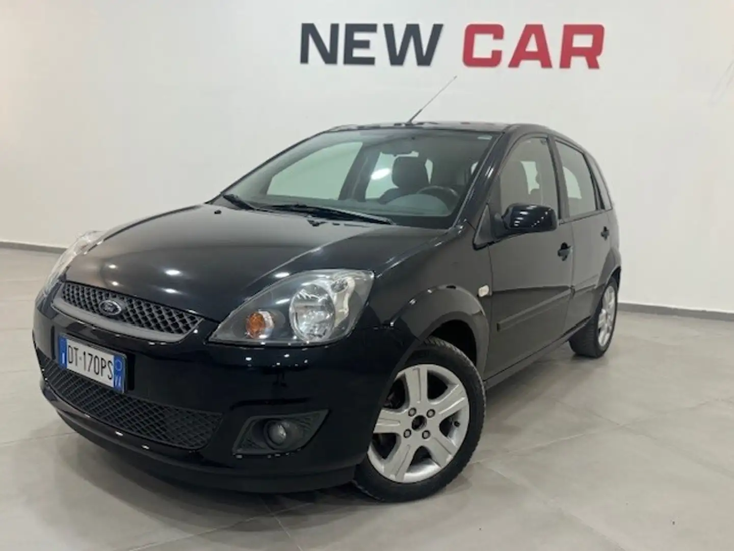 Ford Fiesta 1.2 16V 5P GHIA (55kw) Nero - 1