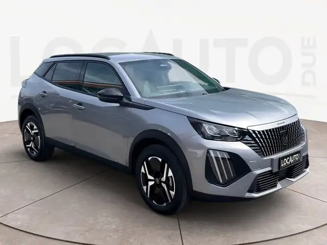Peugeot 2008 view 3