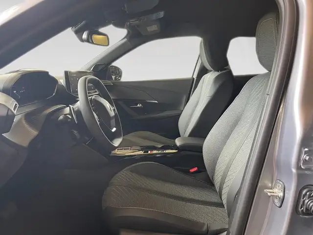 Peugeot 2008 view 7
