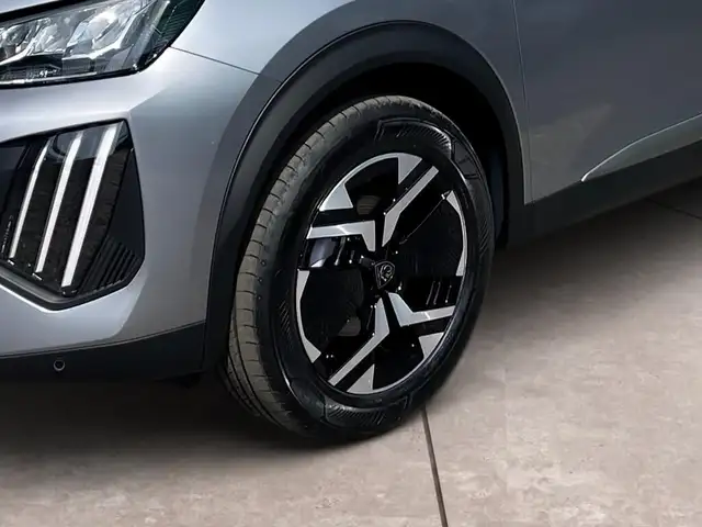 Peugeot 2008 view 15