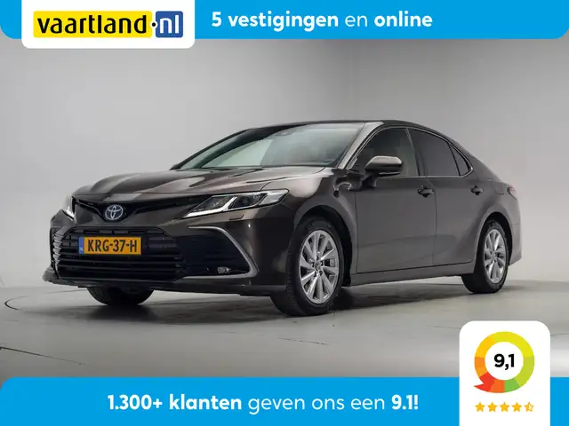 Toyota Camry 2.5 Hybrid Comfort [ LED Camera Lane-assist Clima