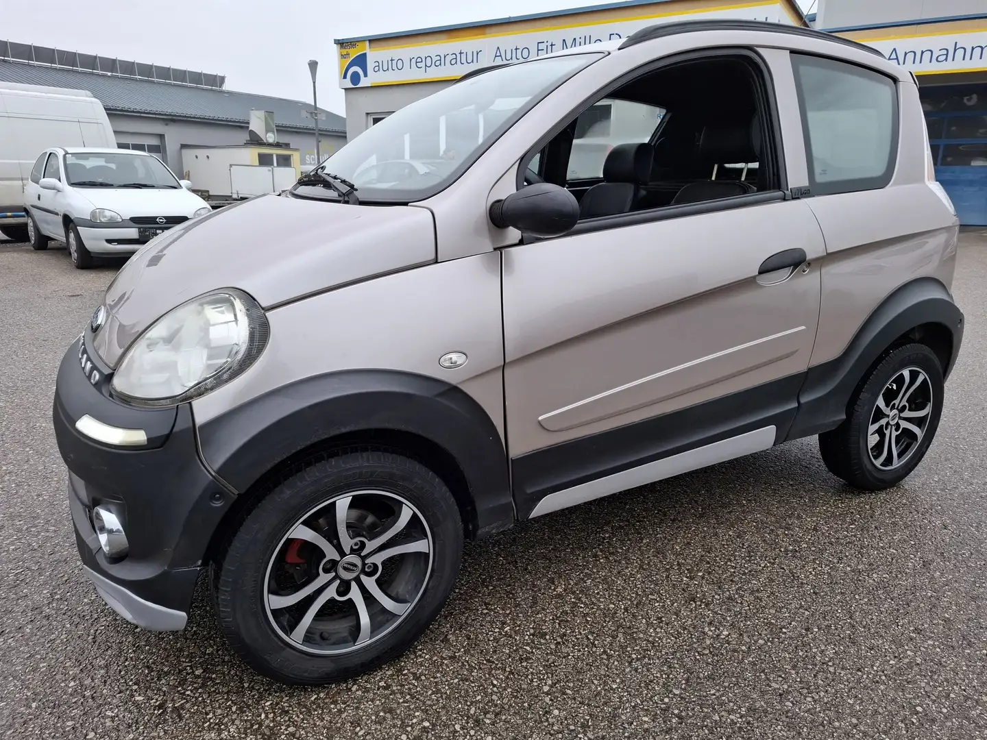 Microcar M.Go HIGHLAND Bronze - 1