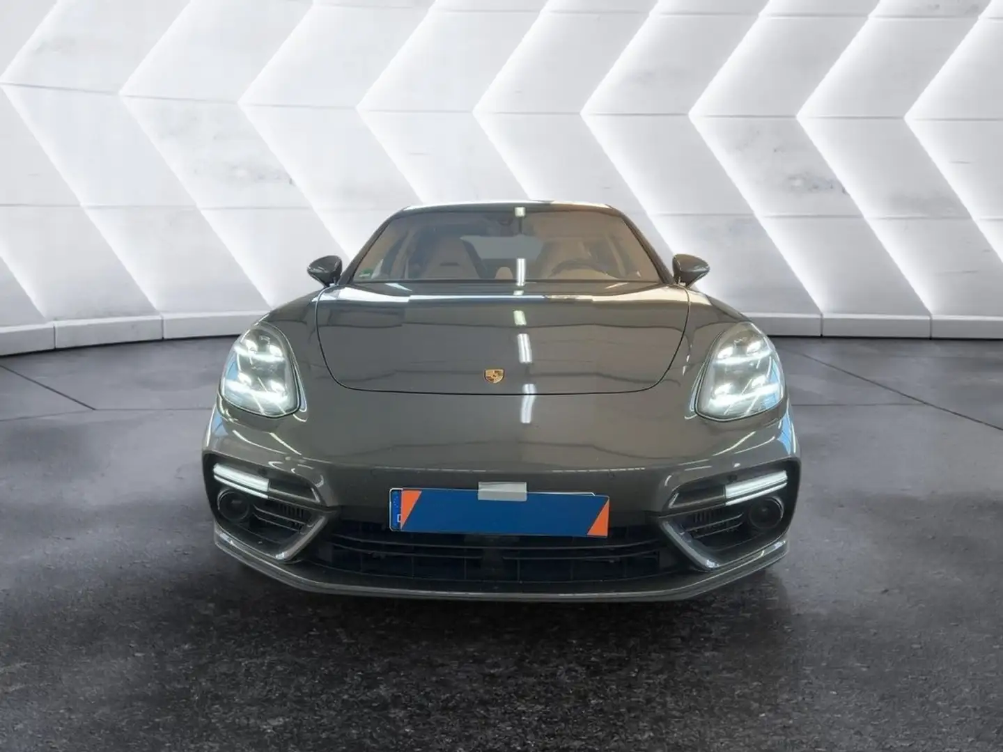 Porsche Panamera Turbo Gris - 2