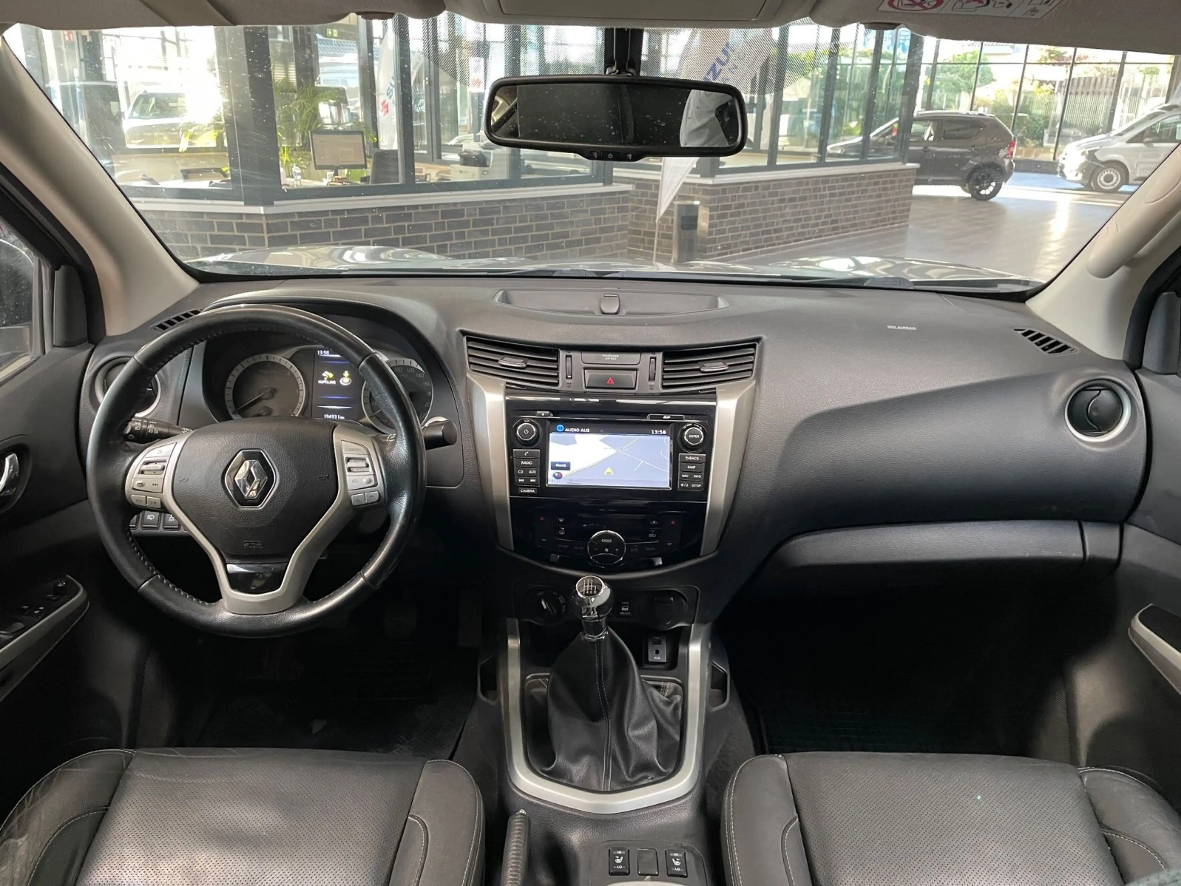 Renault Alaskan Intens Double Cab 4x4 Leder Kamera LED — photo 9