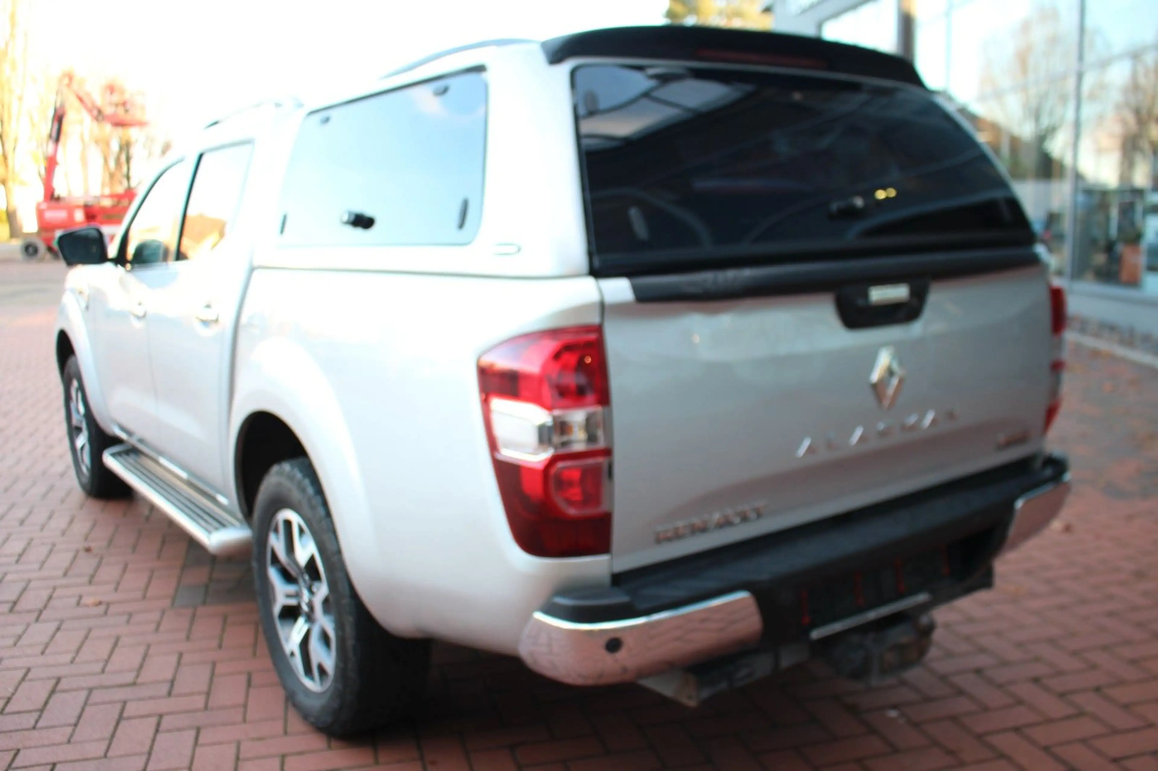 Renault Alaskan Intens Double Cab 4x4 Leder Kamera LED — photo 5