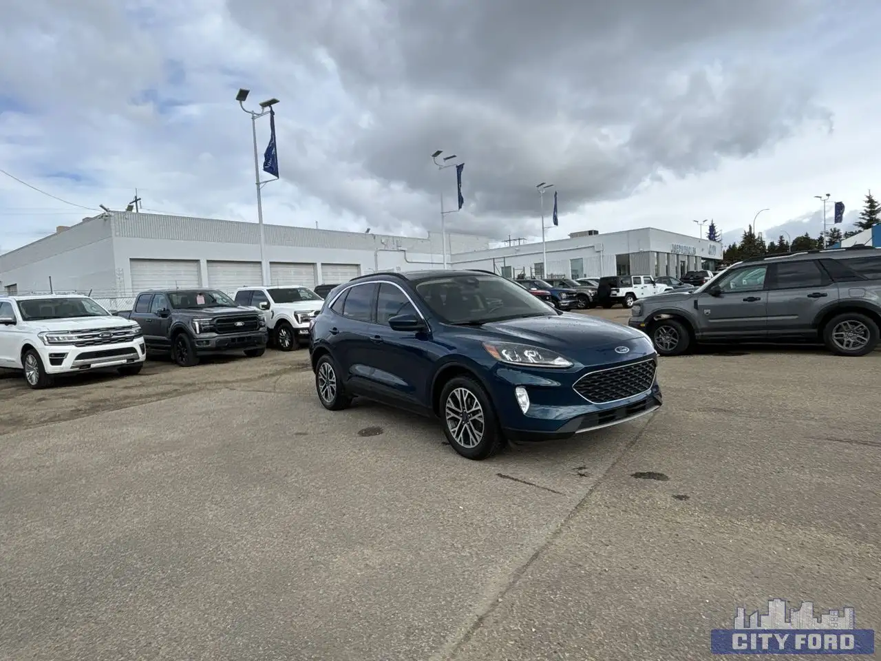 Ford Escape снимка Ford Escape