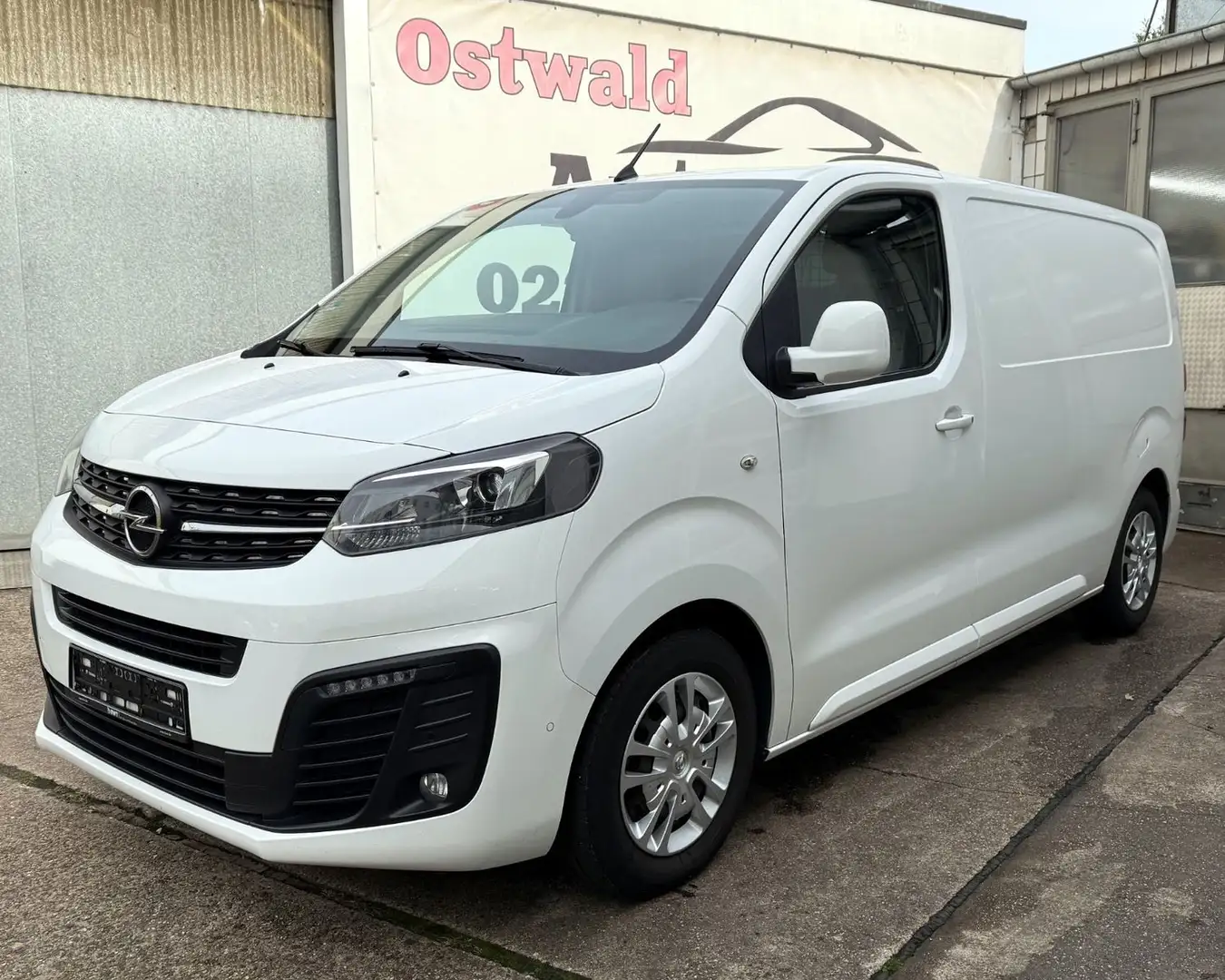 Opel Vivaro Kasten Edition M Klima PDC SHZ Euro6 Blanc - 1