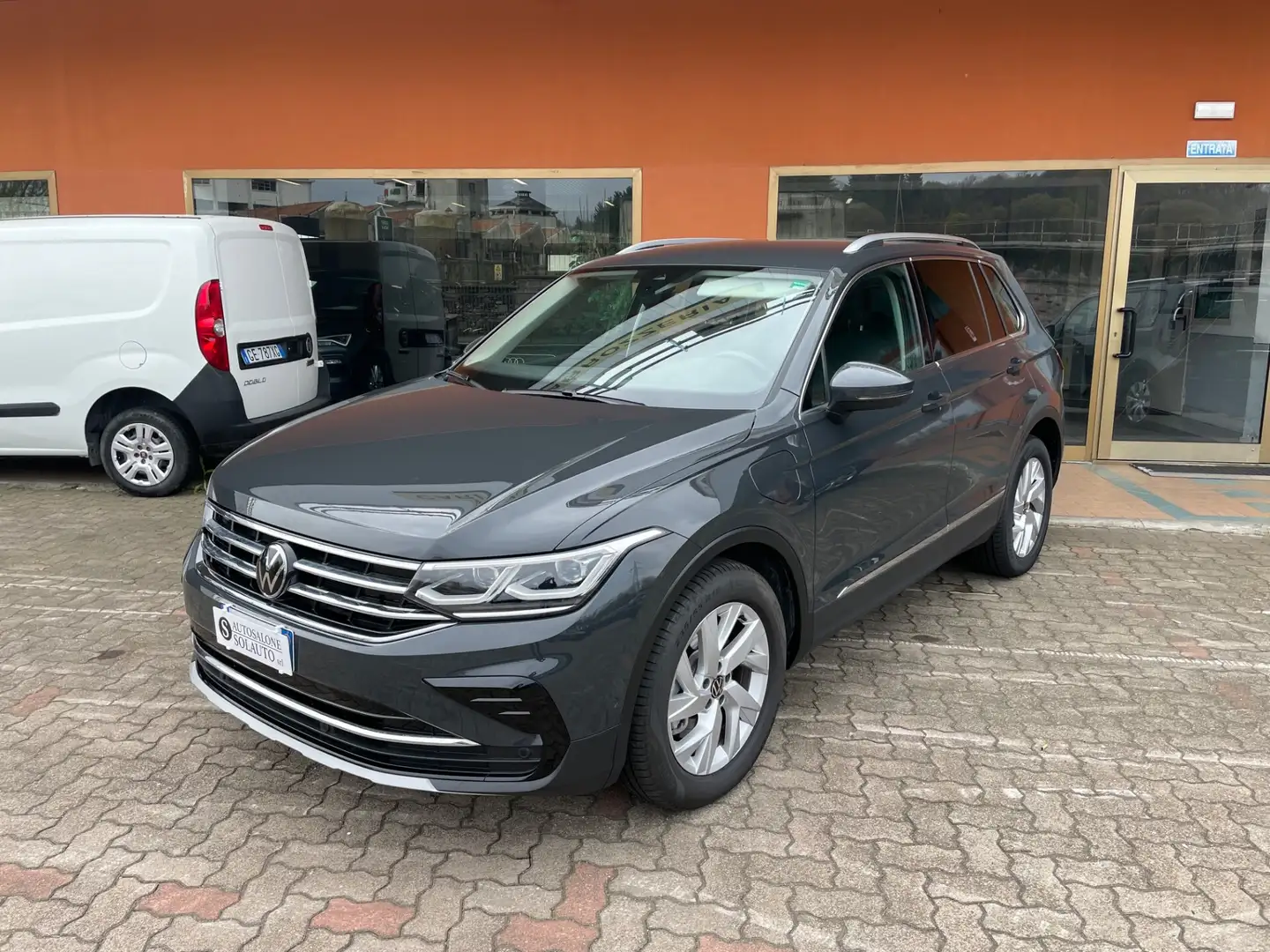 Volkswagen Tiguan 1.4 TSI eHYBRID DSG Elegance Led Telec. Navy Gris - 1