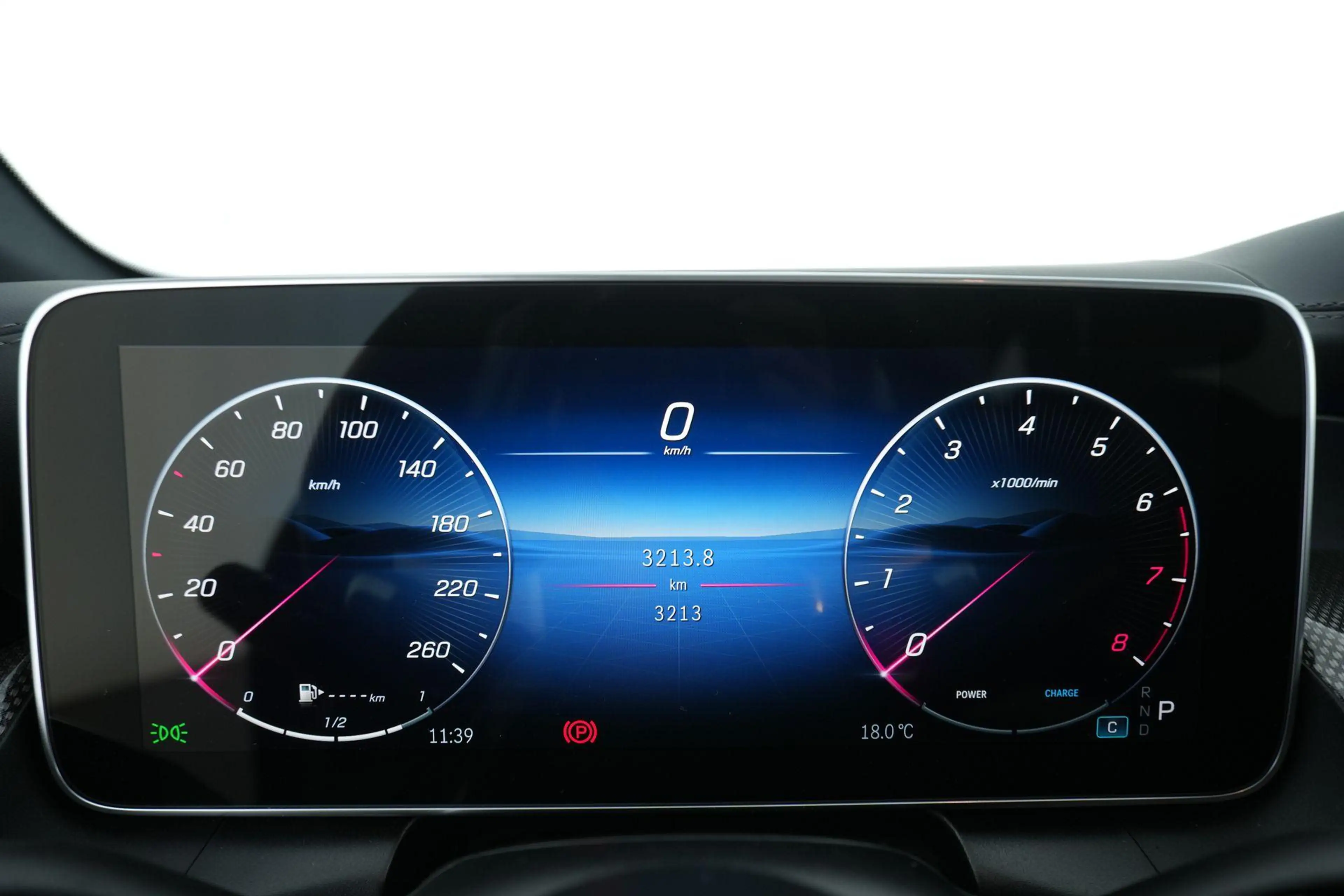 Mercedes-Benz GLC 200 4MATIC Star Edition Star Edition — photo 13
