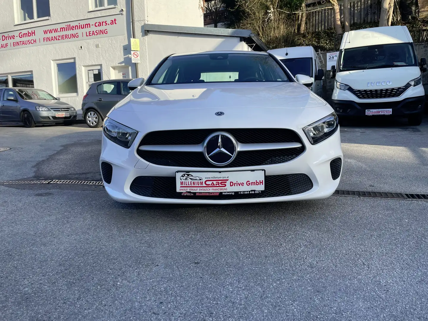 Mercedes-Benz A 160 A 160 d bei Finanzierung Zinssatz fix 6,274% Weiß - 2