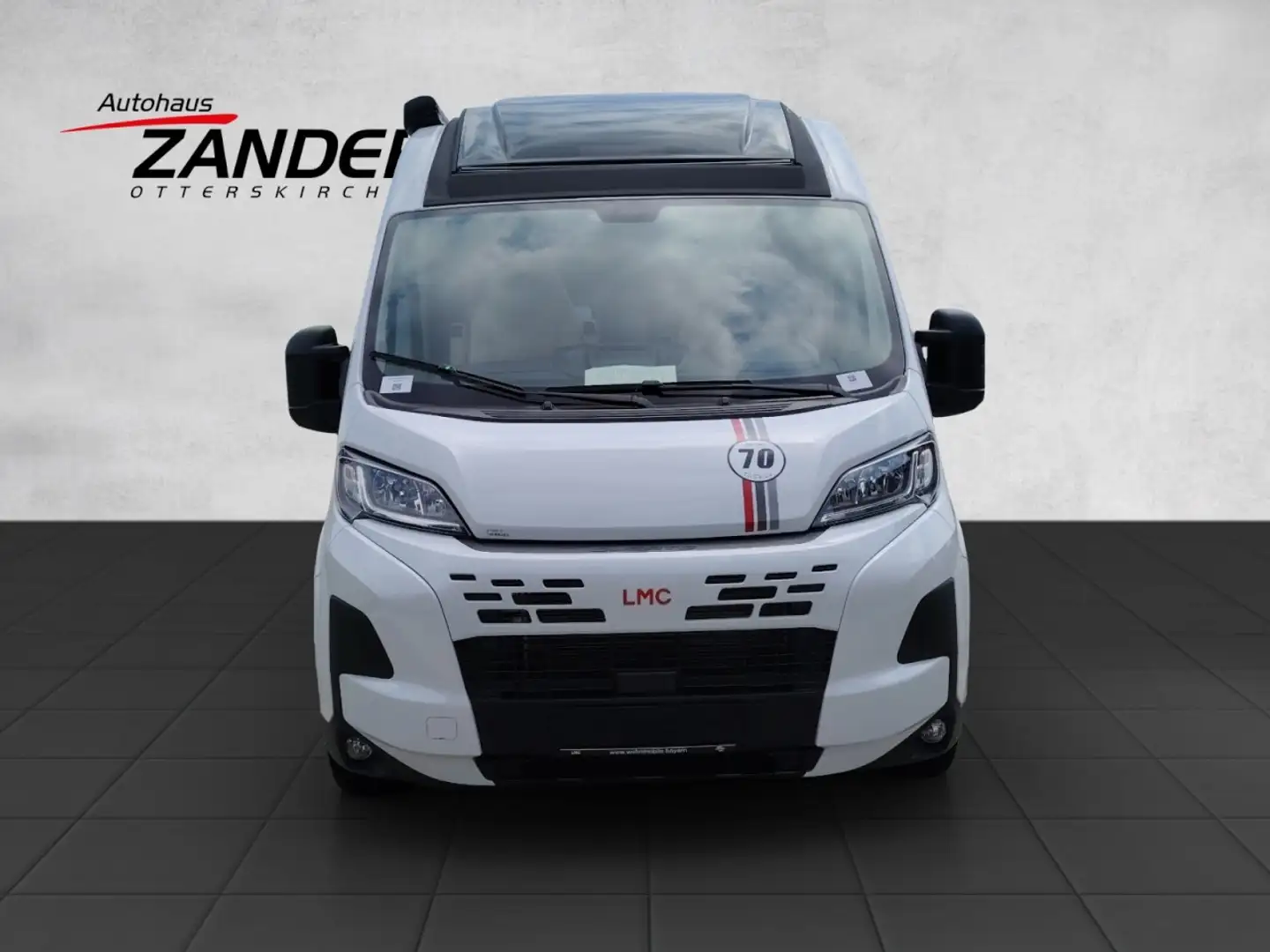 LMC Innovan 603 Edition 70 Jahre Markise Weiß - 2