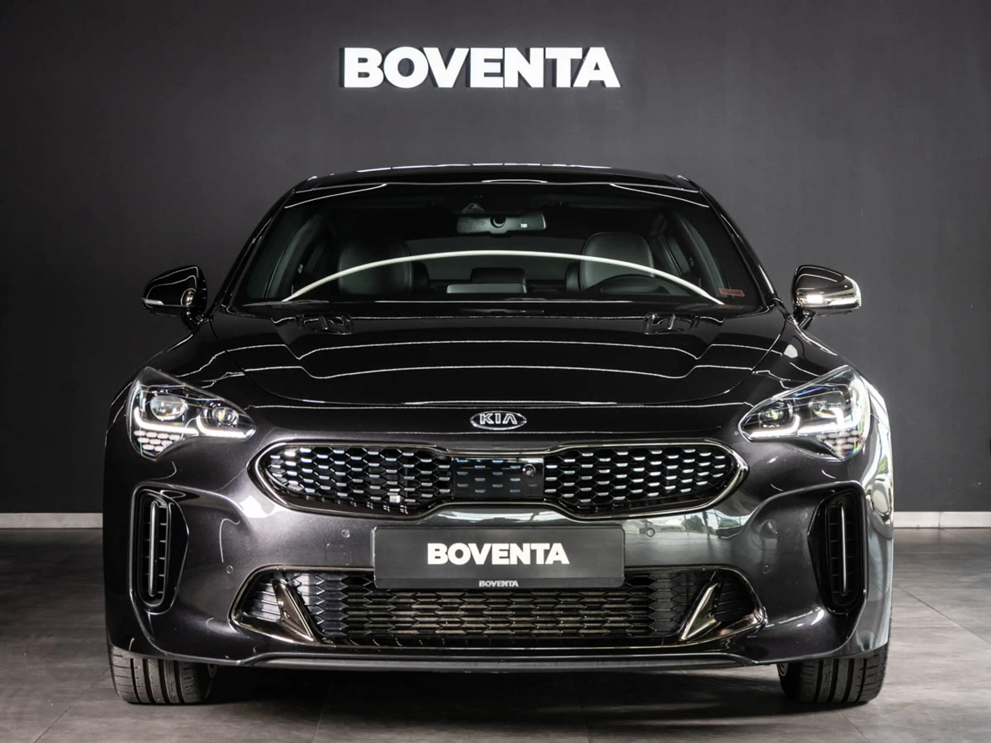 Kia Stinger GT 3.3 V6 T-GDI 4WD  *SCHIEBEDACH* — photo 2