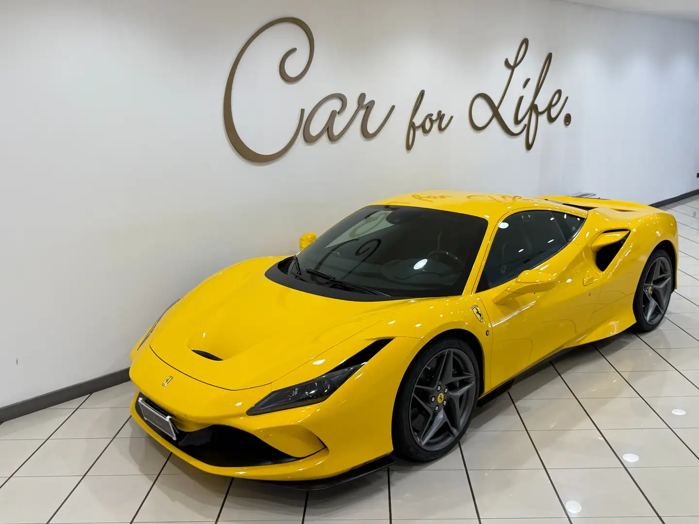 Ferrari F8 Tributo Coupè 3.9 IVA ESPOSTA Geel - 1