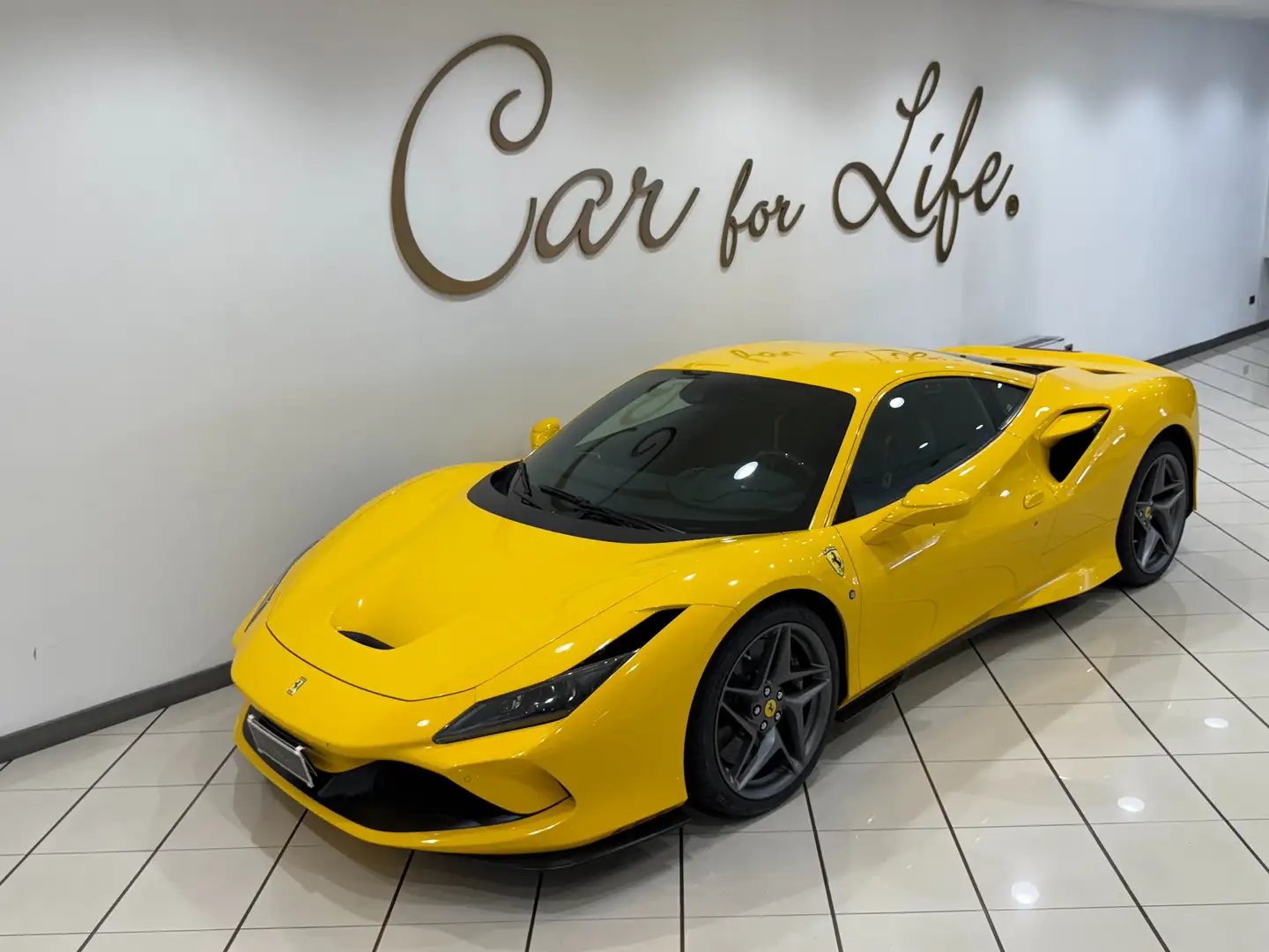 Ferrari F8 Tributo Coupè 3.9 IVA ESPOSTA Geel - 2