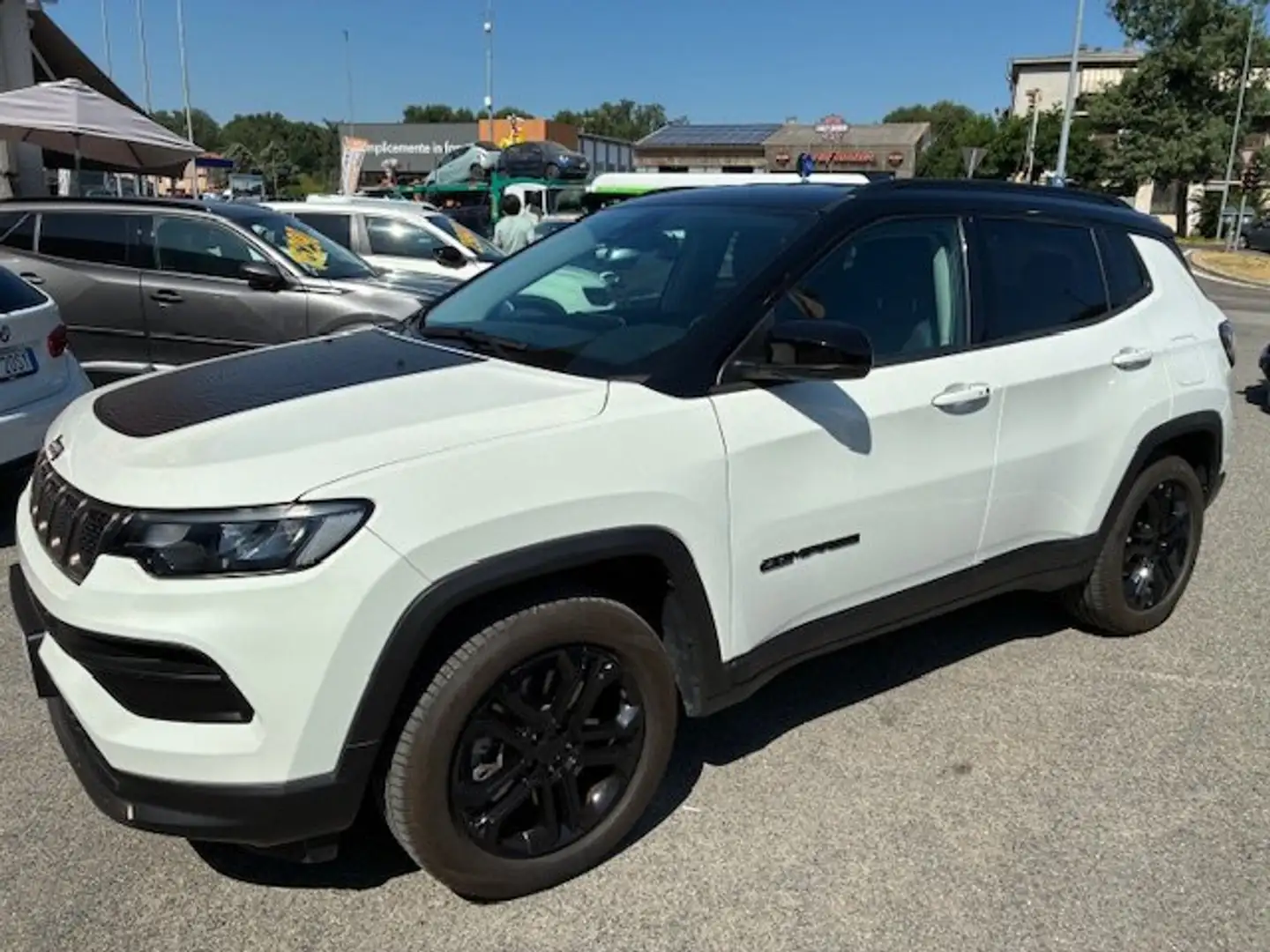 Jeep Compass Compass 1.3 turbo t4 phev Upland 4xe auto Bianco - 1