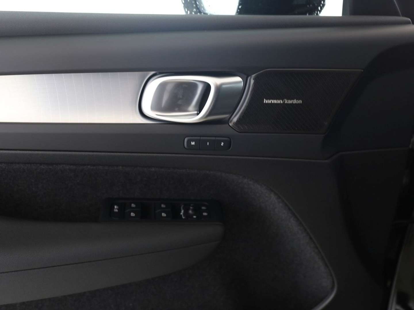 Volvo XC40 Plus - 2024 - Joinsteer - #12