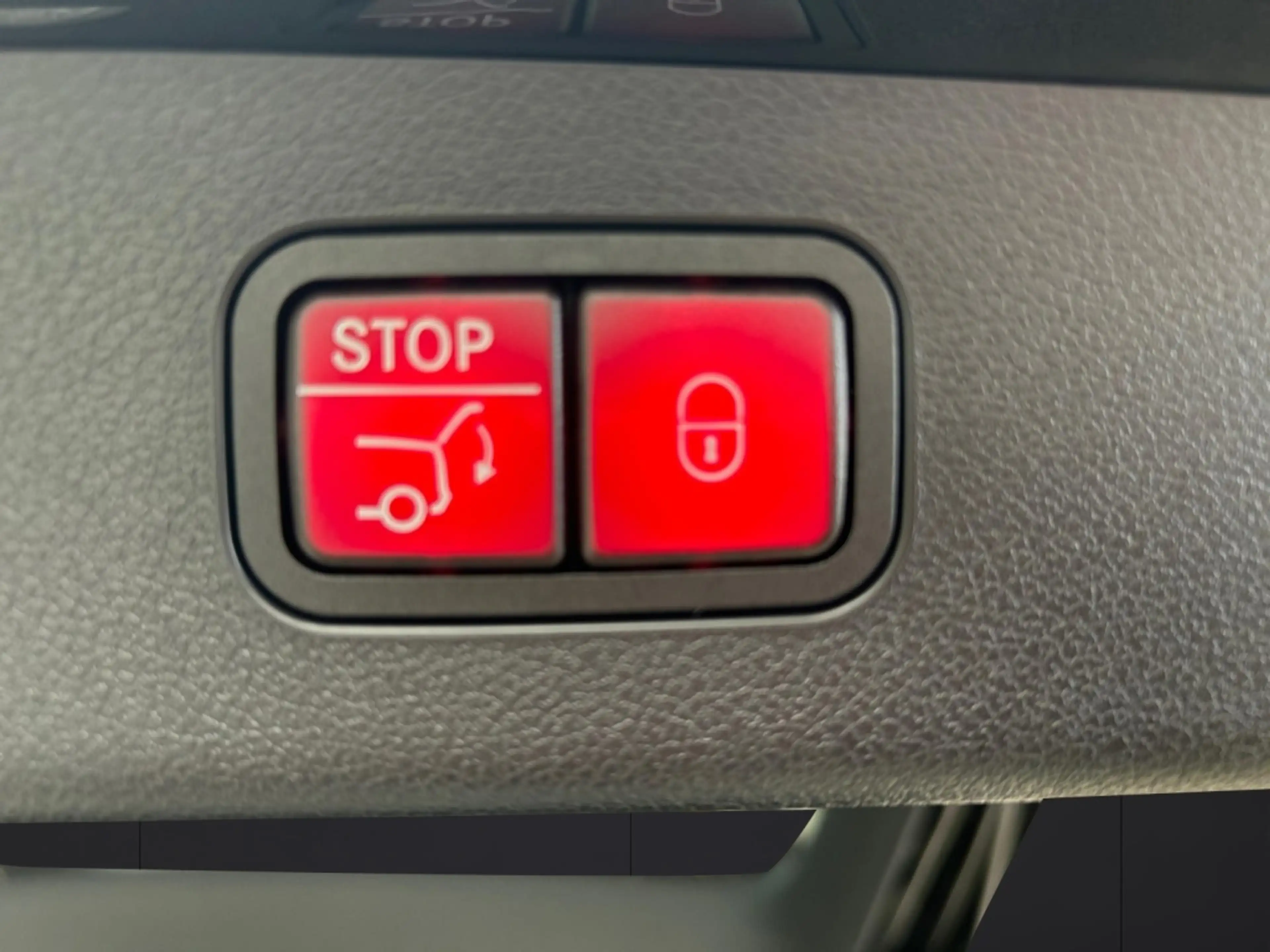 Mercedes-Benz E 450 d 4MATIC T-Modell AMG Premium*Airmatic — photo 15