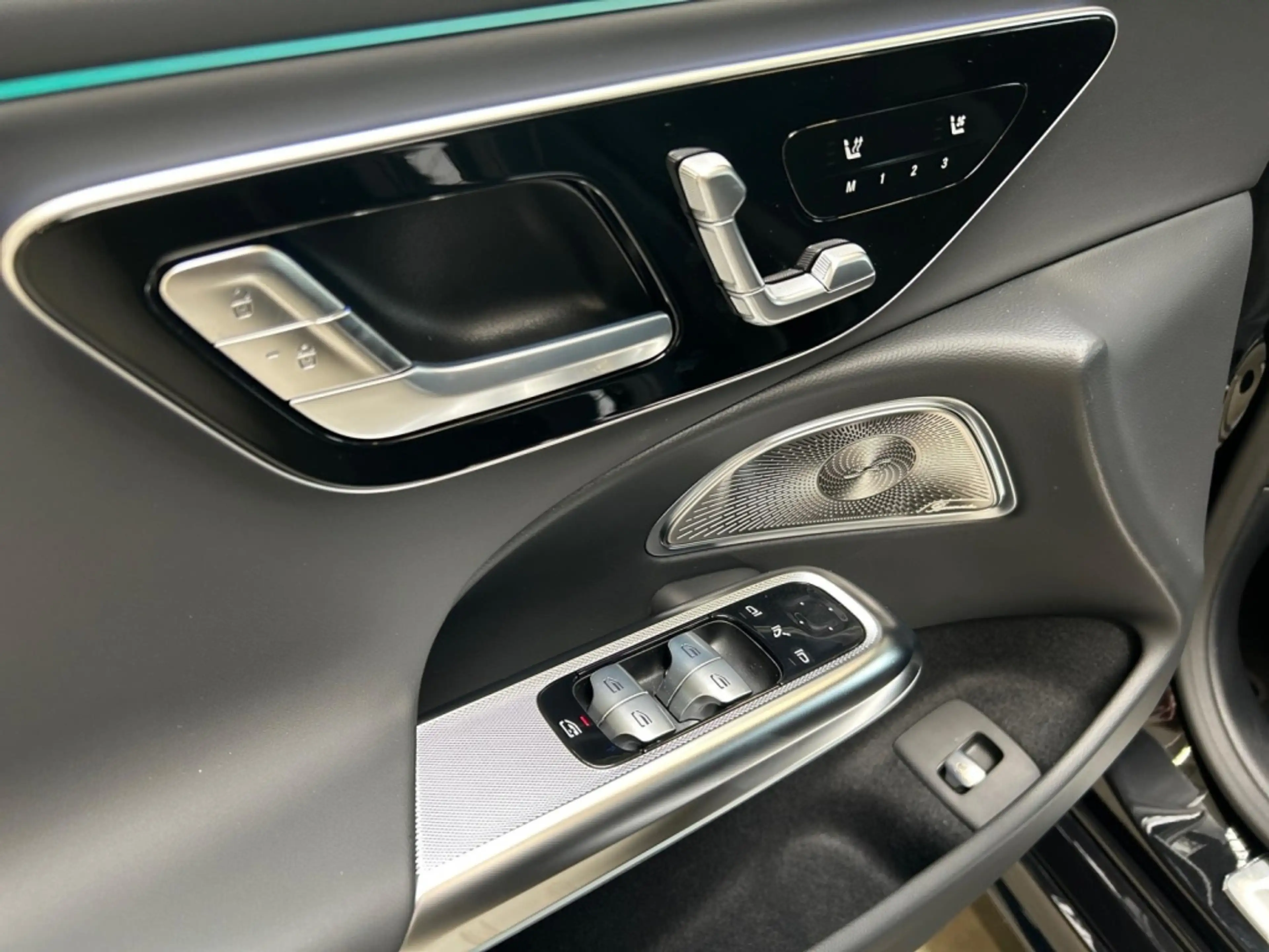 Mercedes-Benz E 450 d 4MATIC T-Modell AMG Premium*Airmatic — photo 9
