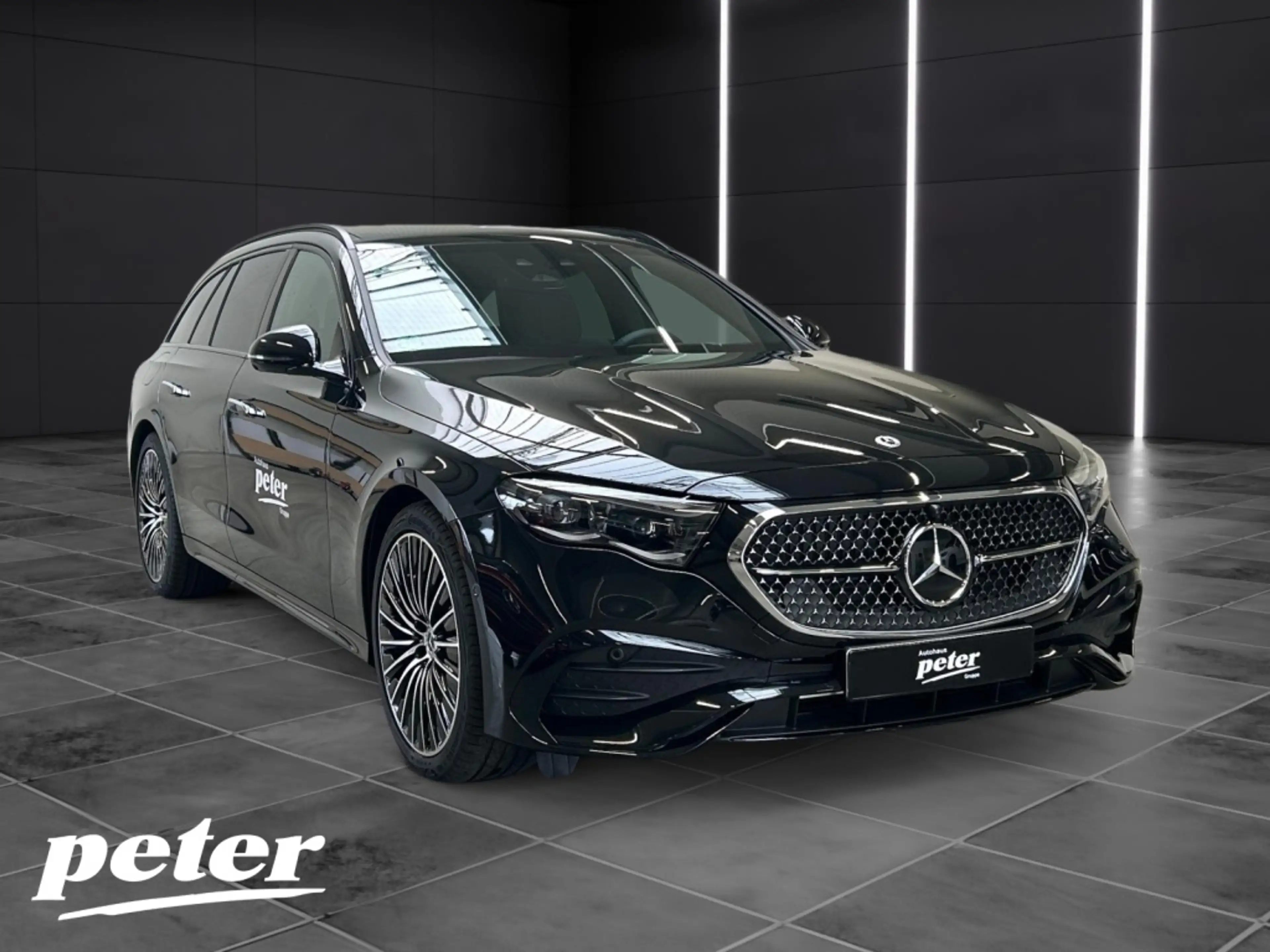 Mercedes-Benz E 450 d 4MATIC T-Modell AMG Premium*Airmatic — photo 3