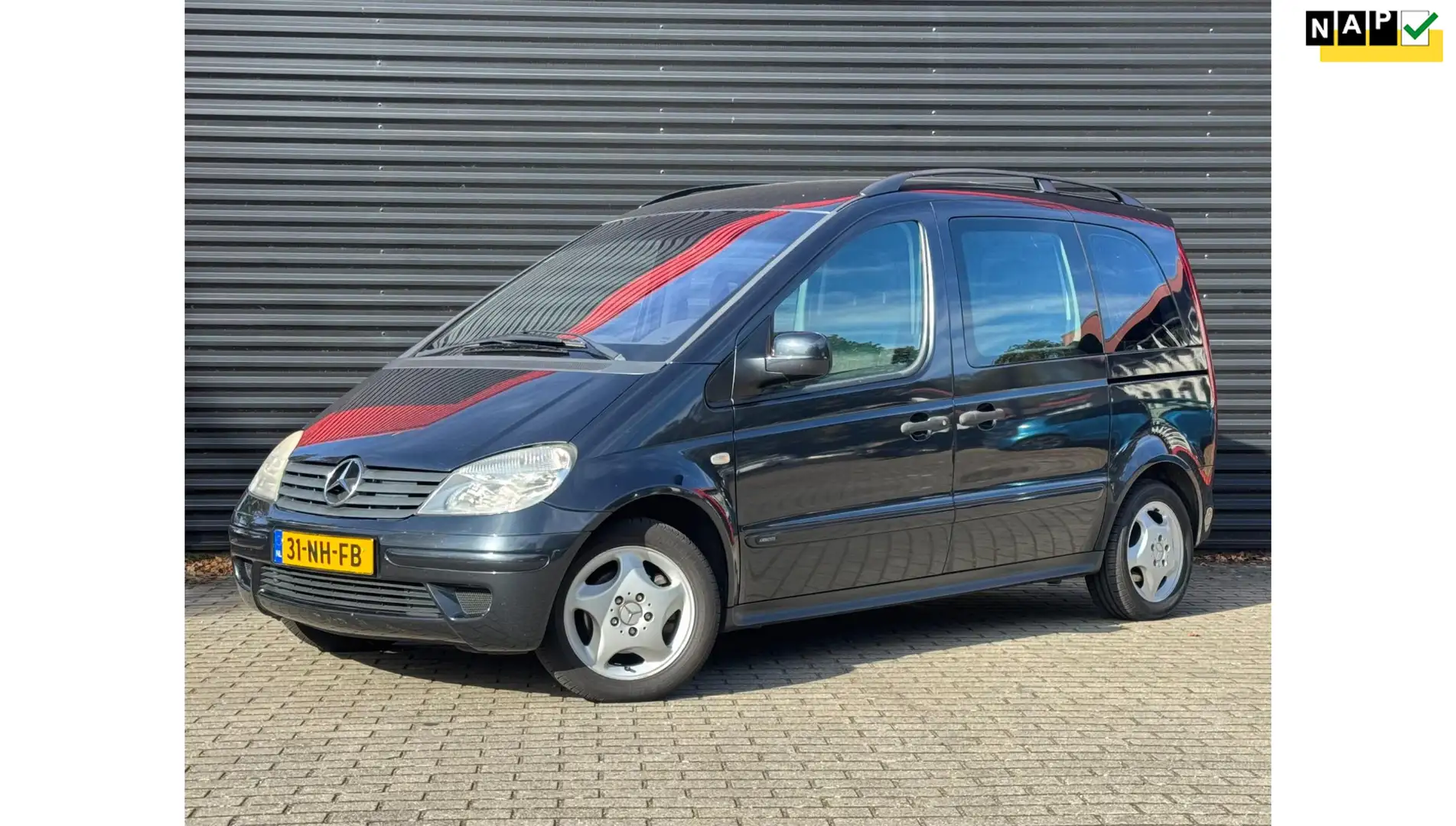 Mercedes-Benz Vaneo Rolstoelauto | Mercedes-Benz Vaneo 1.9 Ambiente | Schwarz - 1