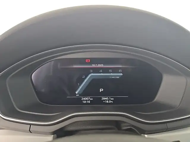 Audi A4 view 15
