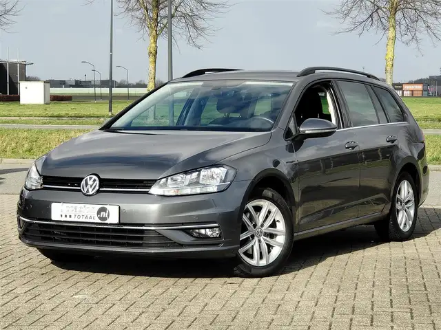 Volkswagen Golf Variant 1.4 Tsi Highline | Automaat | Carplay | Virtual Co