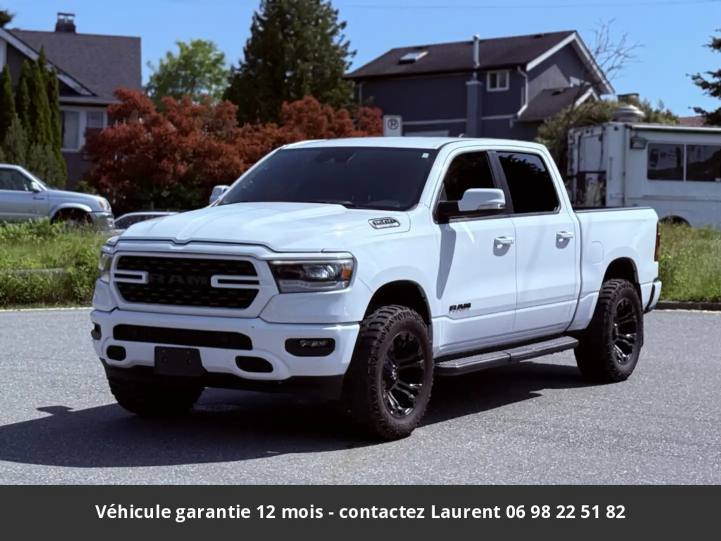 Dodge RAM Sport Night 12P 5.7L 4x4 Tout compris hors homolog Blanc - 1