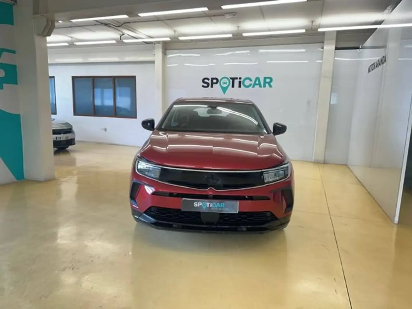 Opel Grandland 1.2T XHT MT6 S/S GS Rojo - 2