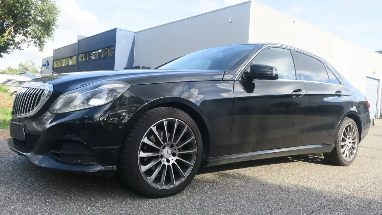 Mercedes-Benz E 200