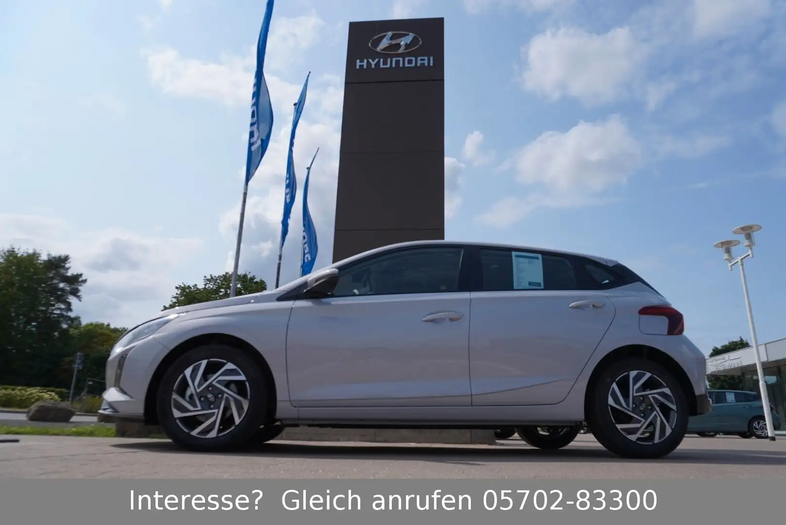 Hyundai i20 1.0 Turbo Trend Komfort *WINTERRÄDER GRATIS* Gris - 2