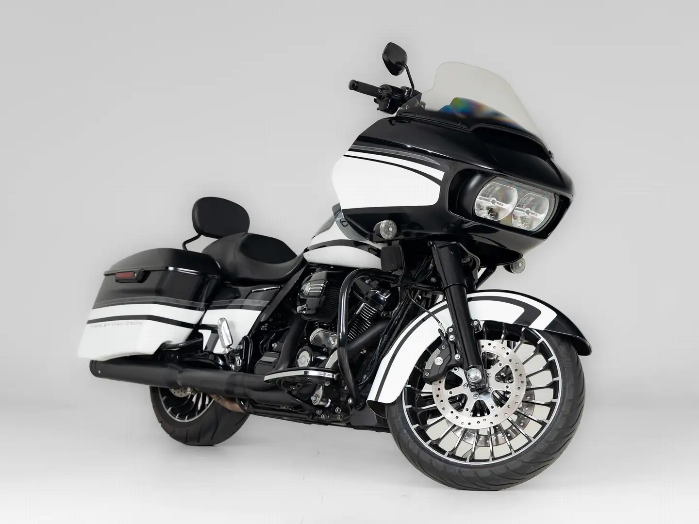 Harley-Davidson Road Glide SPECIAL Noir - 1