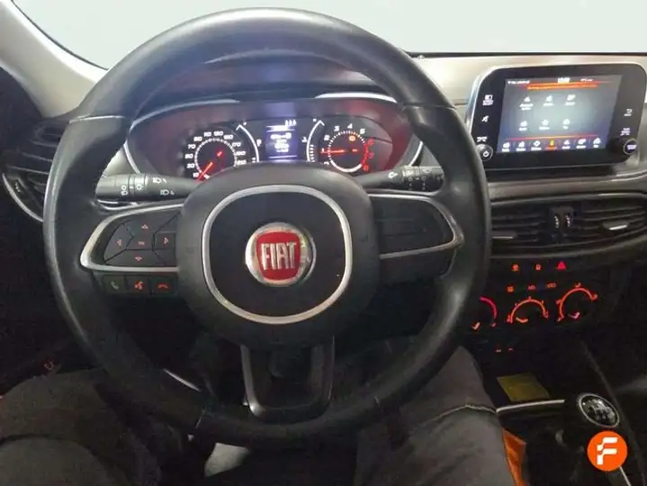 Fiat Tipo 2018, foto 14