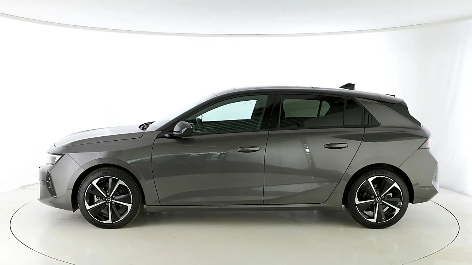 Opel Astra 5T GS Line AT8 Grau - 2