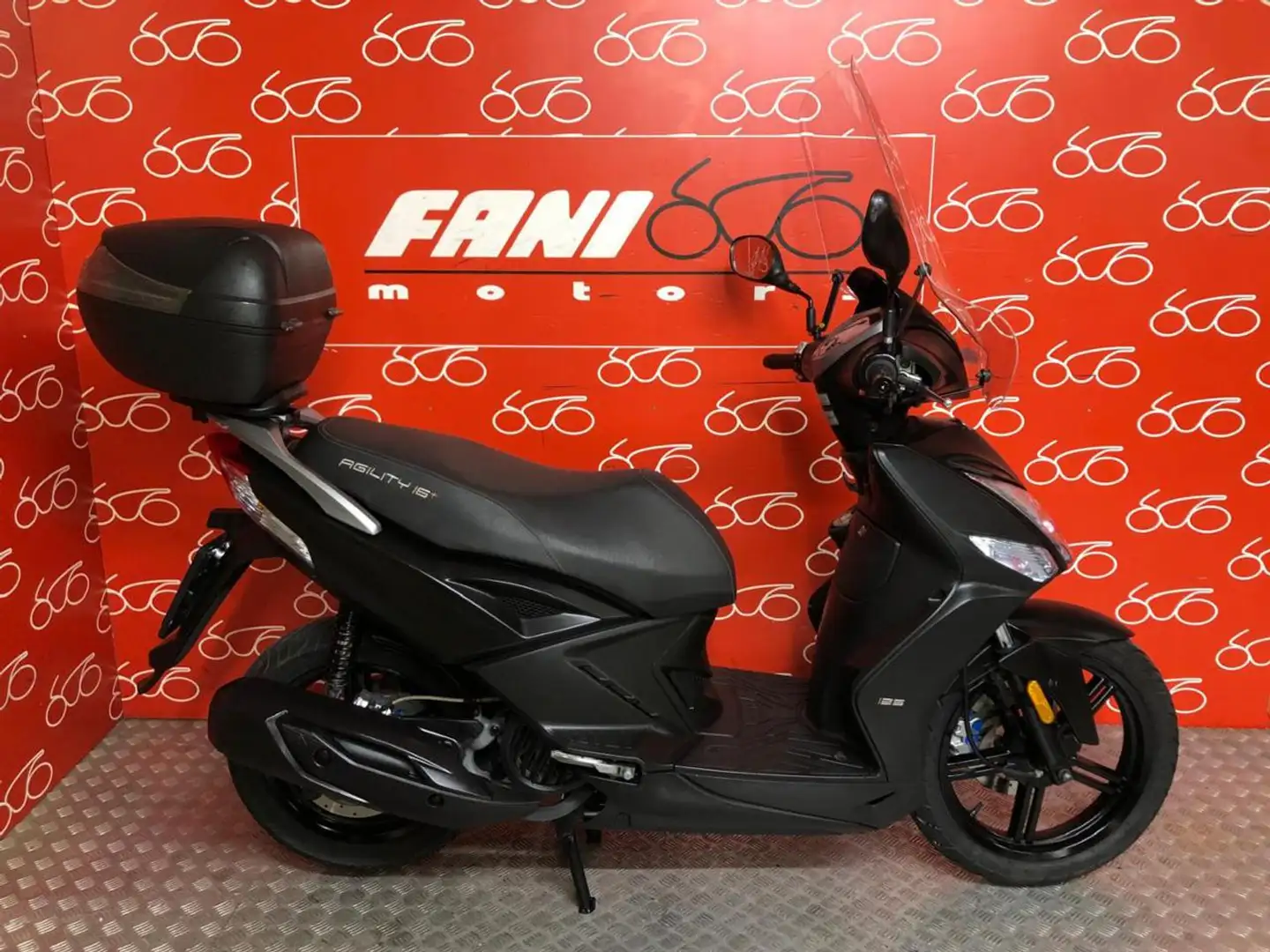 Kymco Agility 125 . Noir - 1