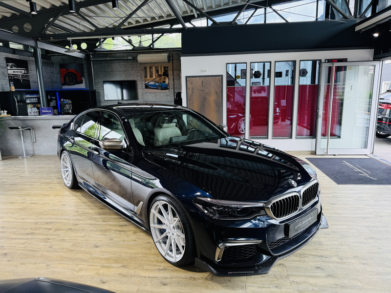 BMW 550 i xDrive*360°KAM*ACC*HEADUP*B&W*CARBON* — photo 9
