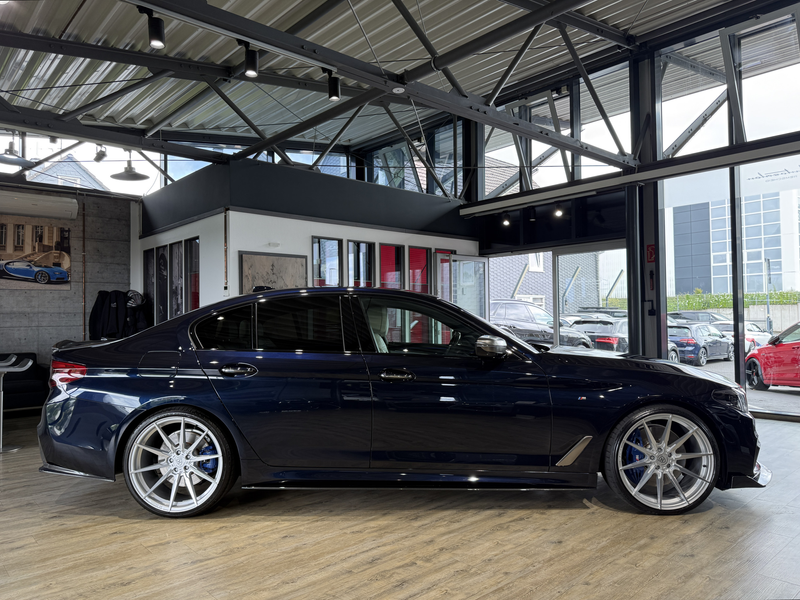 BMW 550 i xDrive*360°KAM*ACC*HEADUP*B&W*CARBON* — photo 8