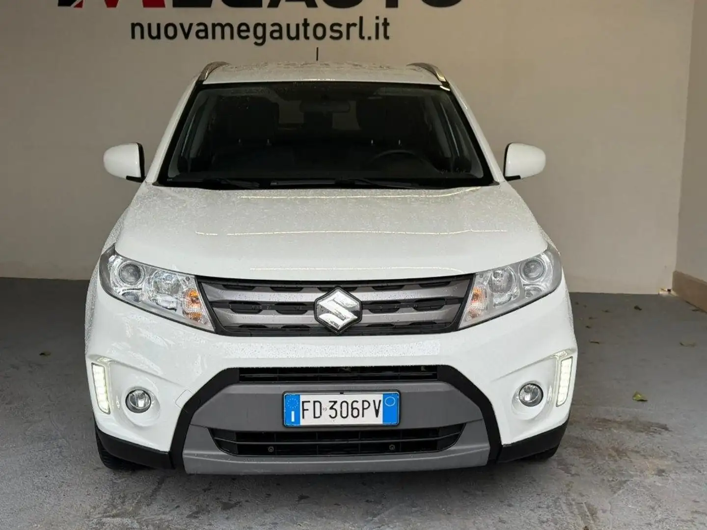 Suzuki Vitara 1.6 VVT V-Top Bianco - 2